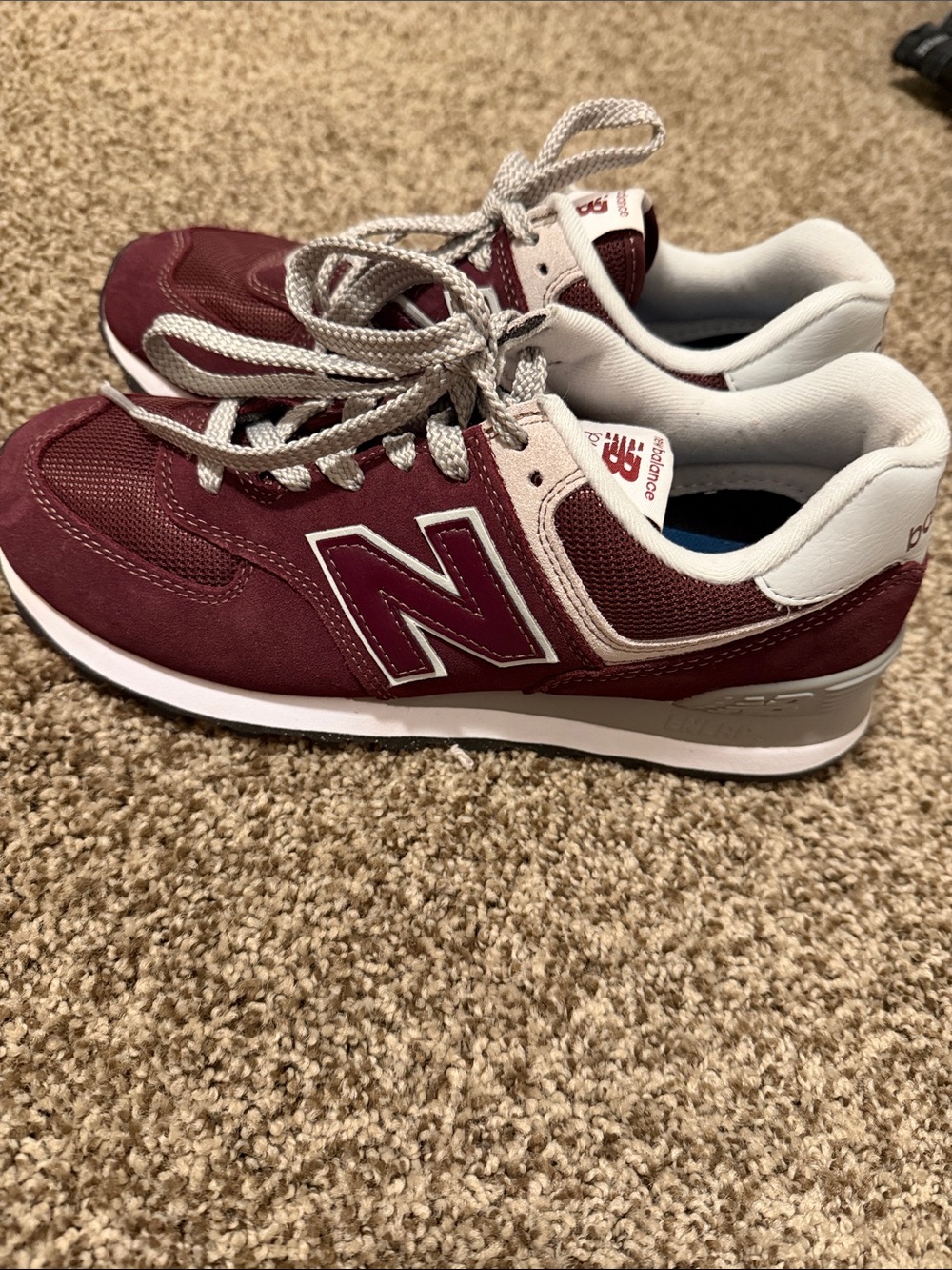 New Balance 574 Sneakers in Burgundy and Gray - Picture 2 of 4
